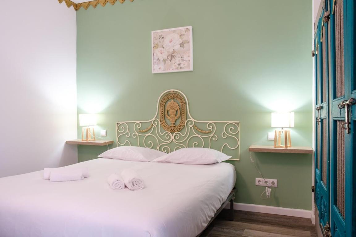 Guestready - A Marvellous Stay In Calheta カリェタ エクステリア 写真